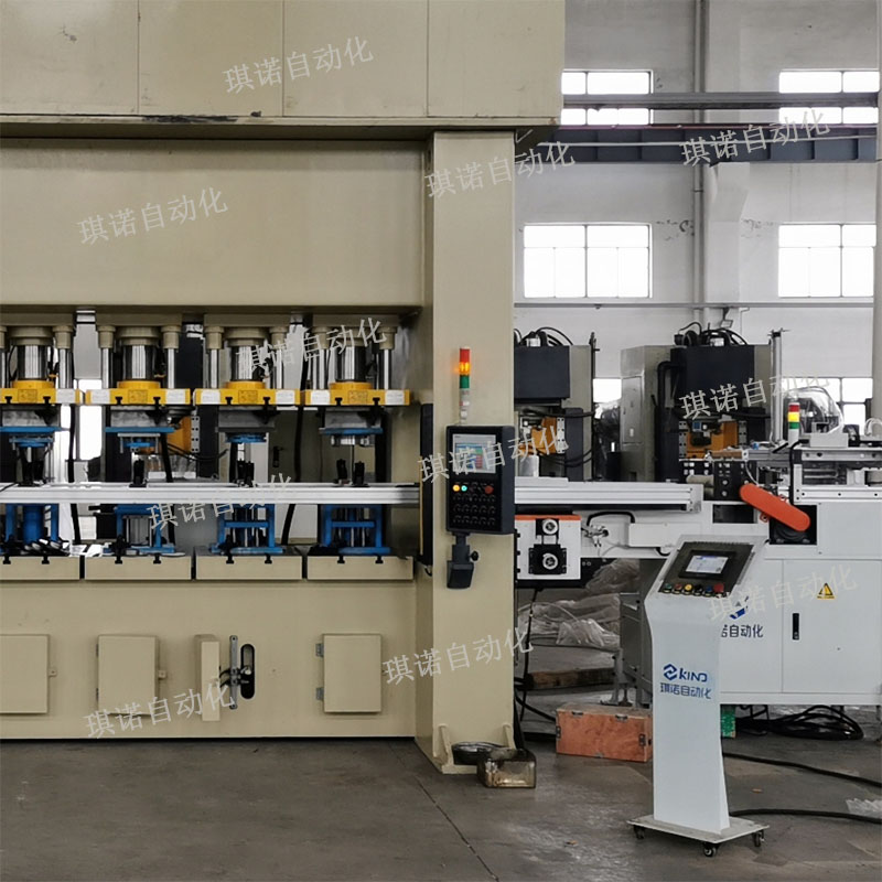 工業(yè)機器人