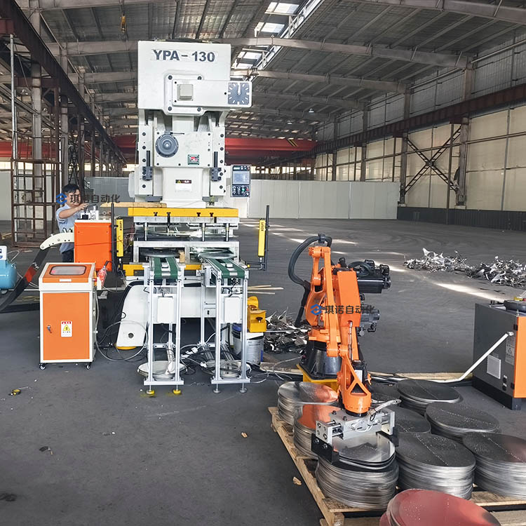 沖壓機(jī)械手